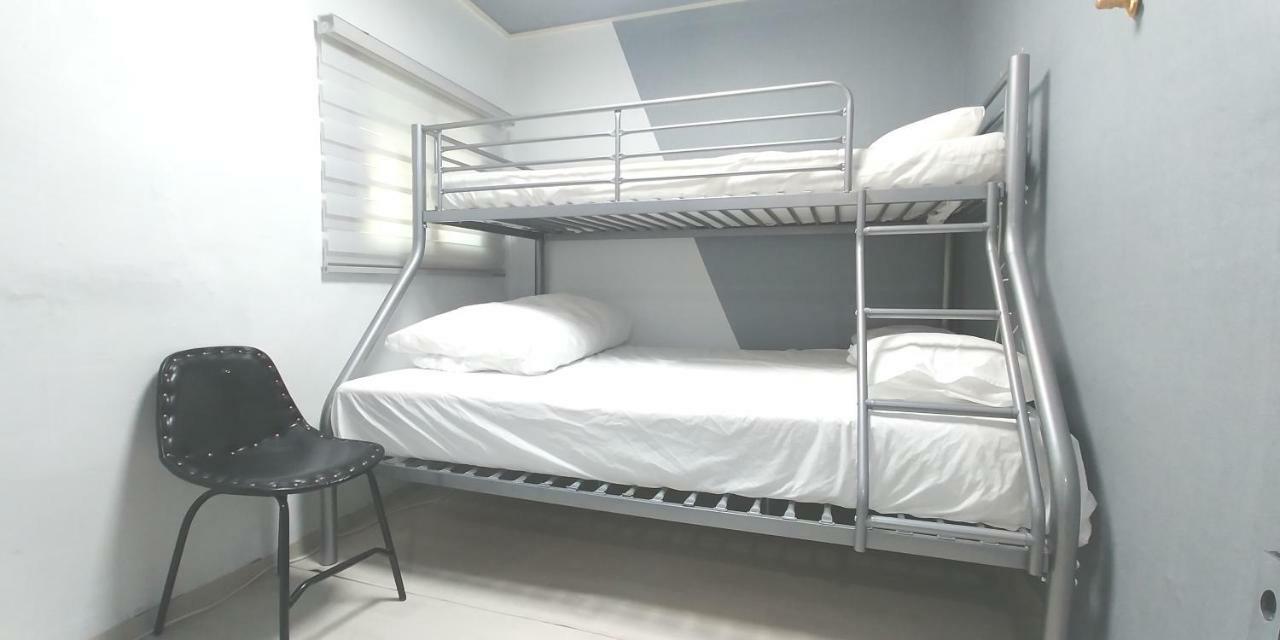 Toy Guesthouse Seoul Ngoại thất bức ảnh