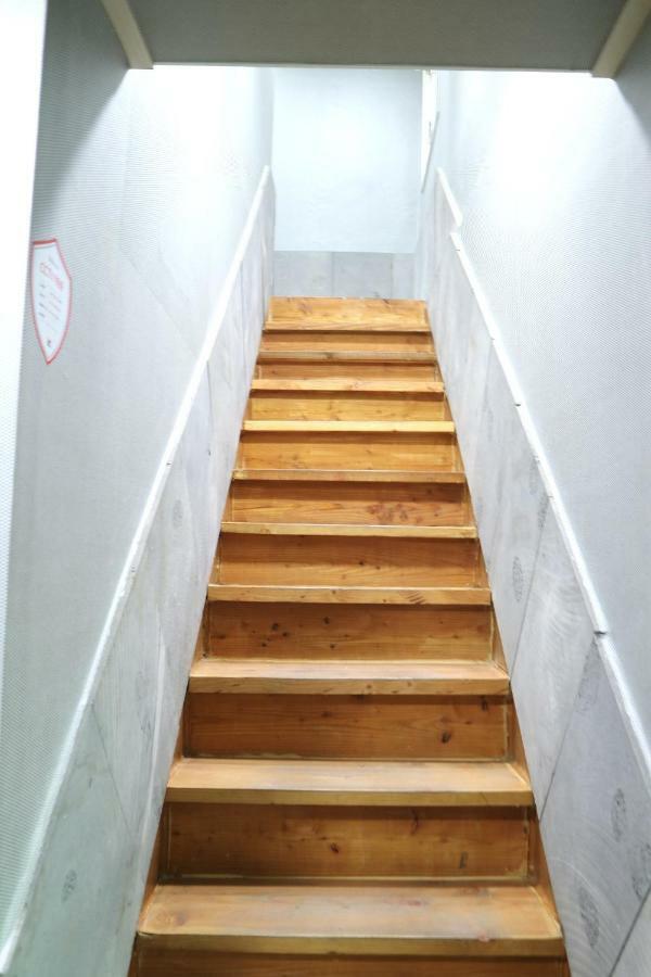 Toy Guesthouse Seoul Ngoại thất bức ảnh